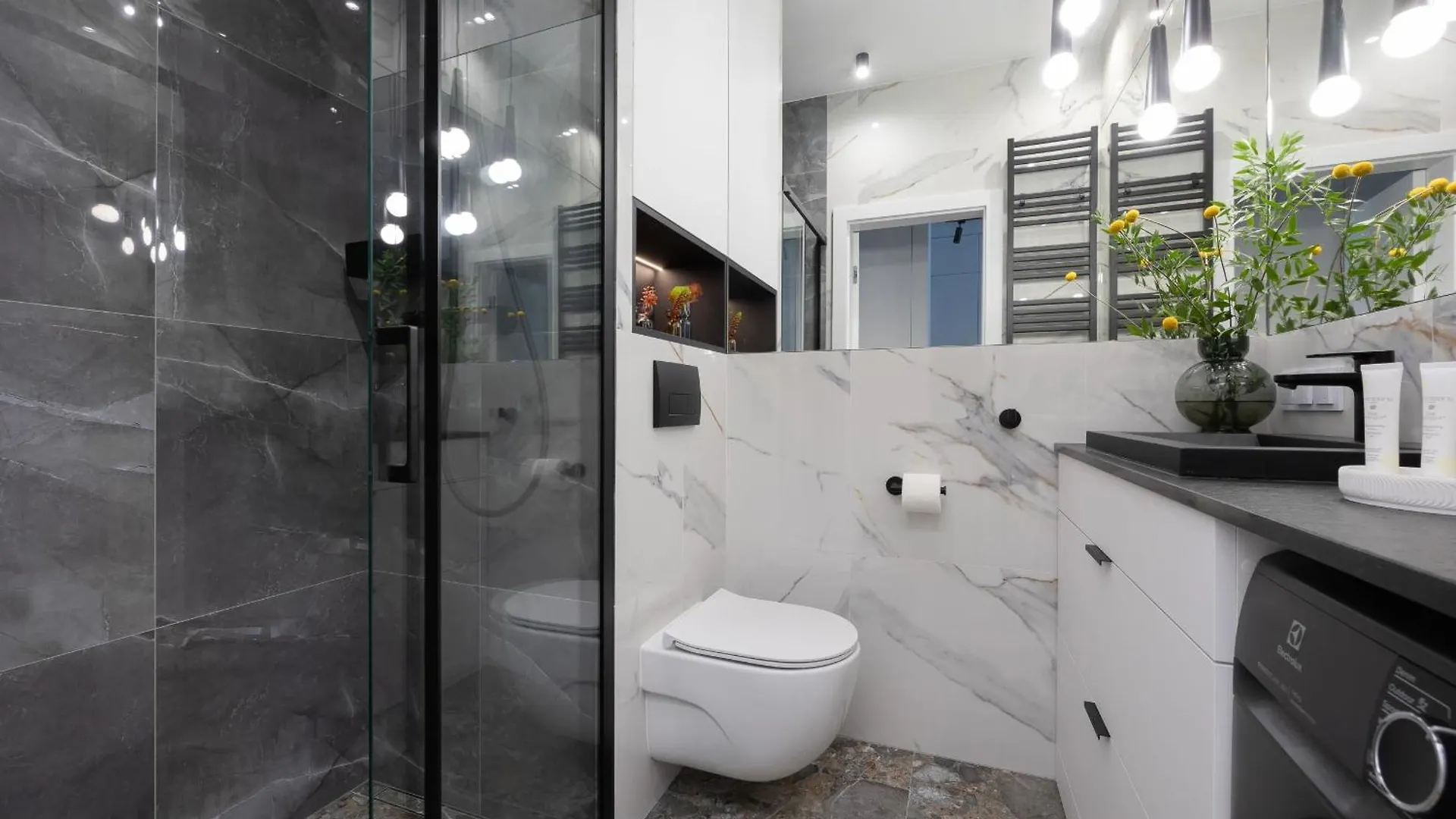 Grzybowska Elegant Apartments In The Heart Of The Capital By Renters Prestige 바르샤바