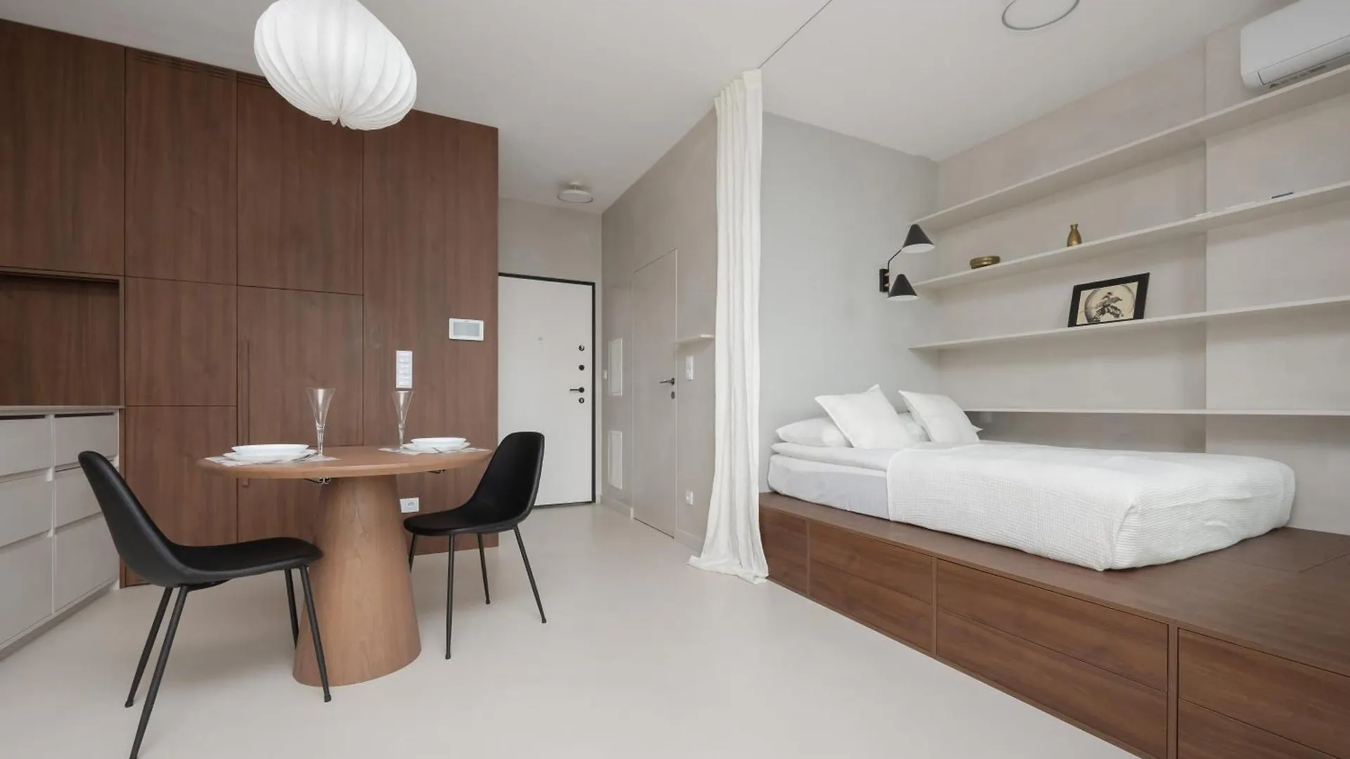Grzybowska Elegant Apartments In The Heart Of The Capital By Renters Prestige 바르샤바