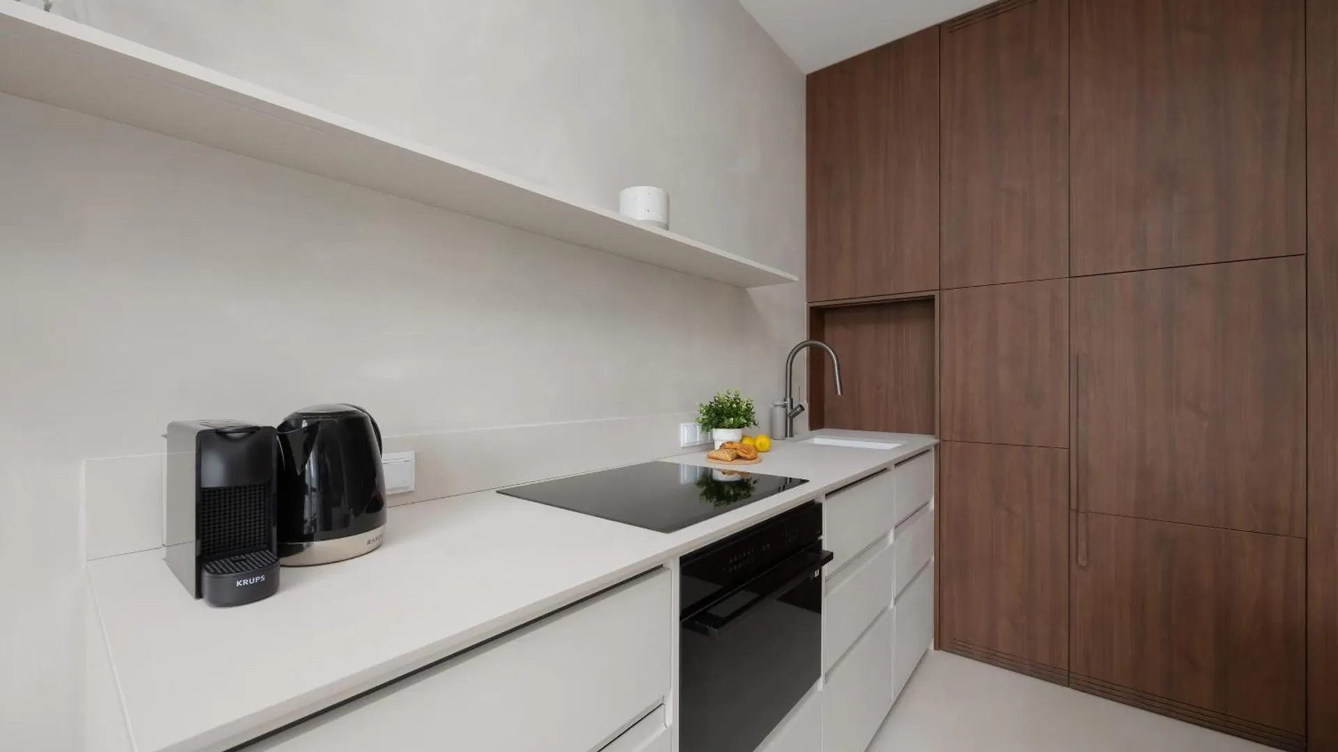 Grzybowska Elegant Apartments In The Heart Of The Capital By Renters Prestige 바르샤바